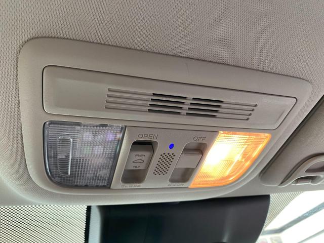 2019 Honda Civic Touring+Leather+Roof+Lane Keep+Apple+Accident Free Photo53