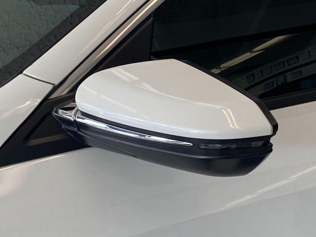 2019 Honda Civic Touring+Leather+Roof+Lane Keep+Apple+Accident Free Photo68