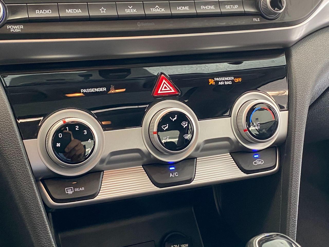 2019 Hyundai Elantra Preferred W/Sun & Safety PKG+Sunroof+ACCIDENT FREE - Photo #37