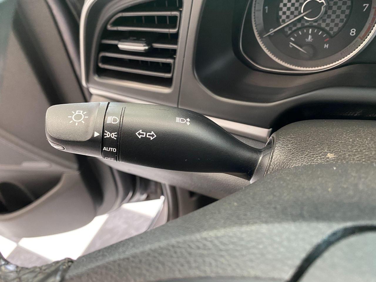 2019 Hyundai Elantra Preferred W/Sun & Safety PKG+Sunroof+ACCIDENT FREE - Photo #55