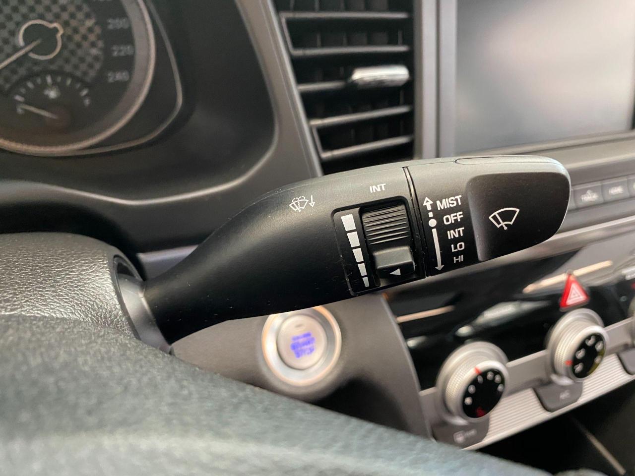 2019 Hyundai Elantra Preferred W/Sun & Safety PKG+Sunroof+ACCIDENT FREE - Photo #56