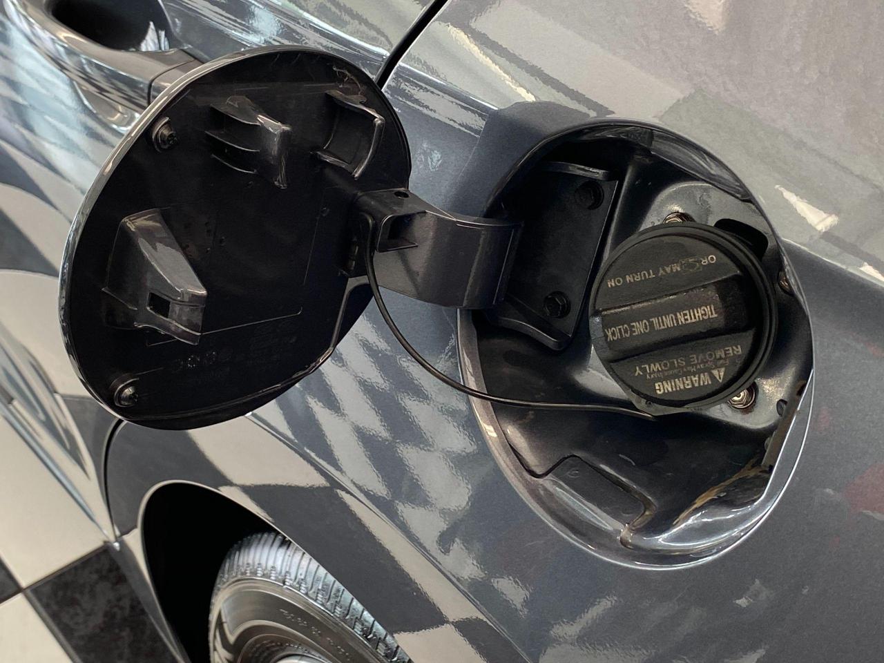 2019 Hyundai Elantra Preferred W/Sun & Safety PKG+Sunroof+ACCIDENT FREE - Photo #67