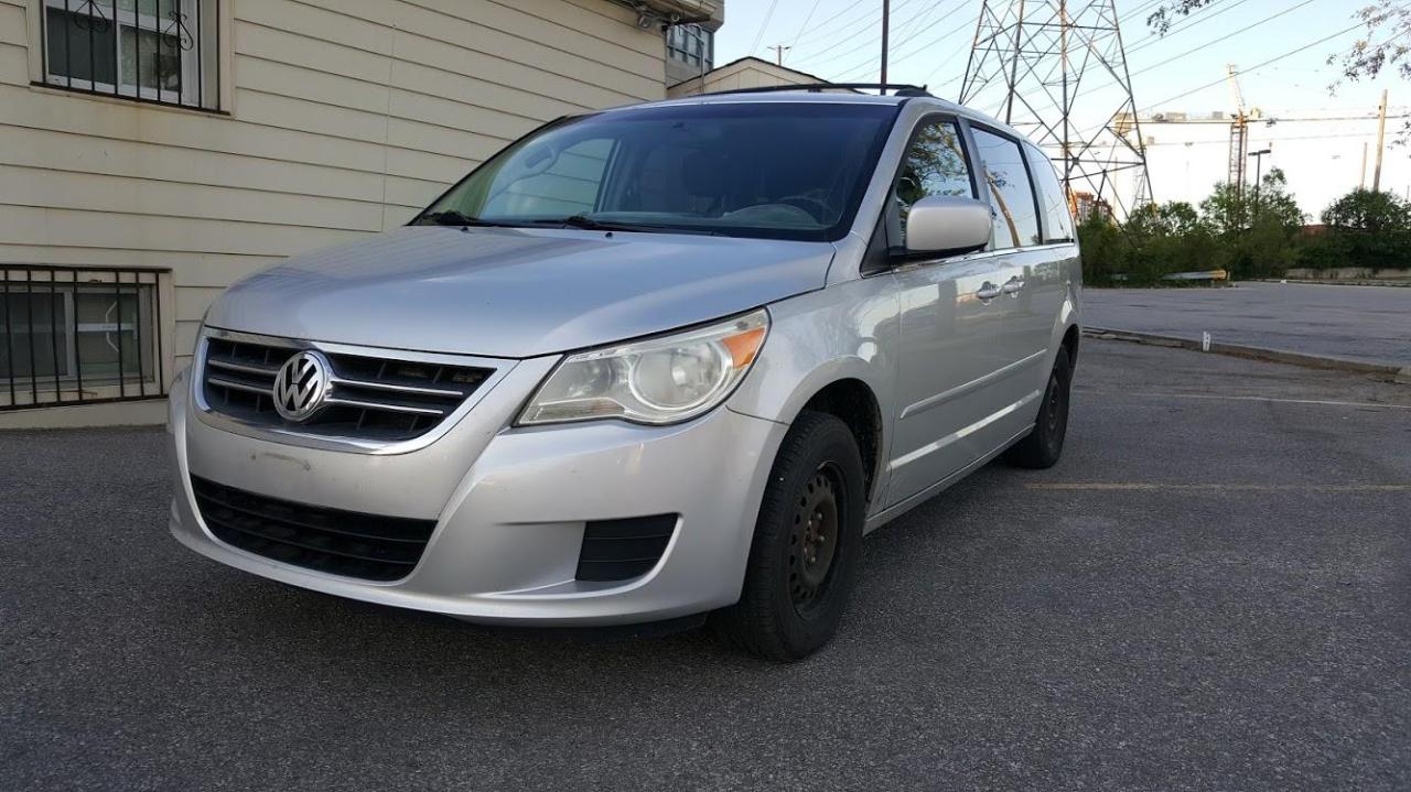 2010 Volkswagen Routan Comfortline / Certified / Warranty Photo
