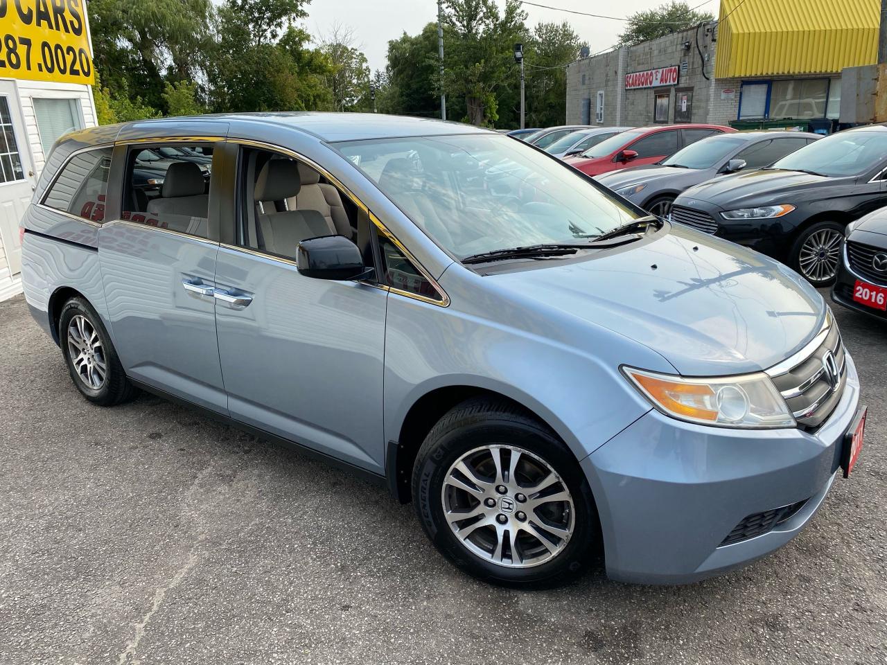 Used 2011 Honda Odyssey EX/ 8 PASS/ DVD/ CAM/ BLUETOOTH/ ALLOYS/ TINTED