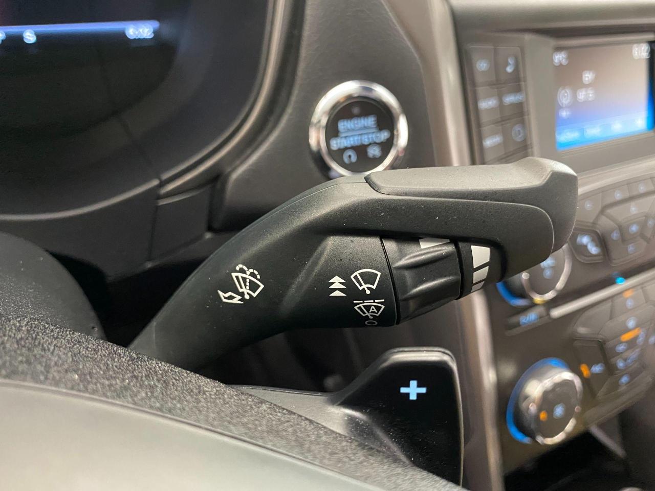 2018 Ford Fusion SE TECH+Blind Spot+Lane Keep Assist+ACCIDENT FREE - Photo #54