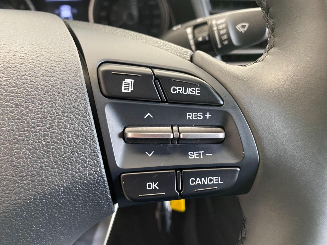 2019 Hyundai Elantra Preferred+Camera+Apple Play+7000 KMs+ACCIDENT FREE - Photo #51