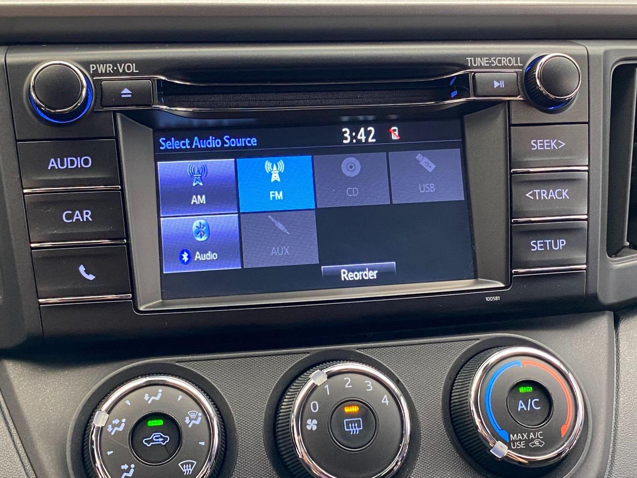 2018 Toyota RAV4 LE+Toyota Sense+Heated Seats+ACCIDENT FREE - Photo #33