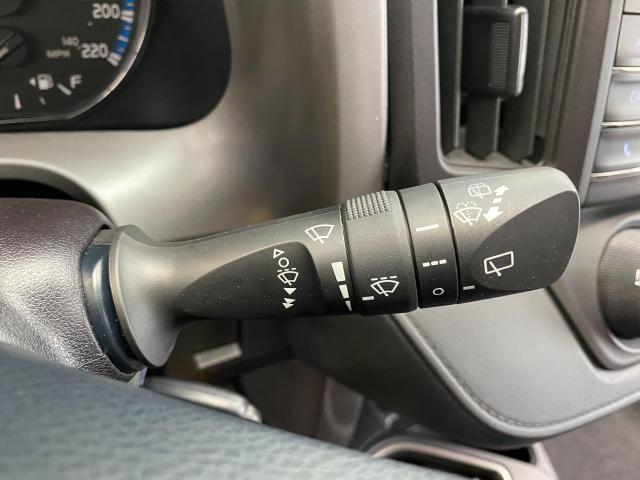 2018 Toyota RAV4 LE+Toyota Sense+Heated Seats+ACCIDENT FREE Photo48