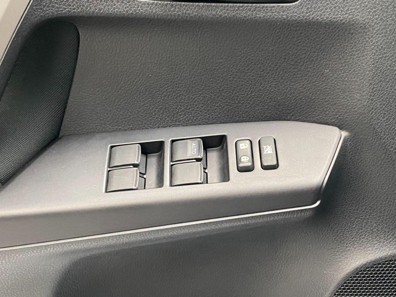 2018 Toyota RAV4 LE+Toyota Sense+Heated Seats+ACCIDENT FREE - Photo #51