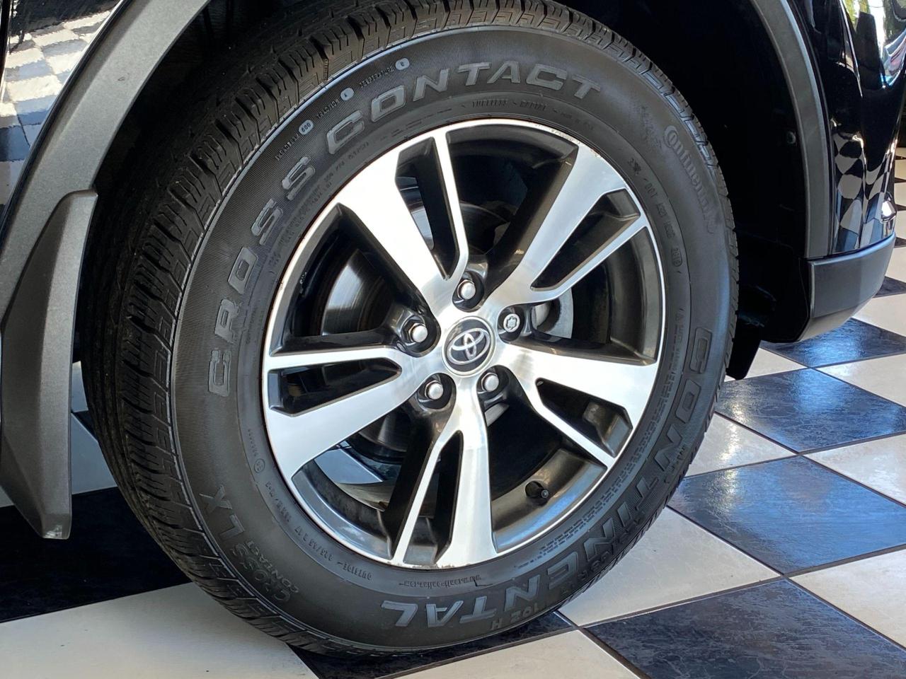 2018 Toyota RAV4 LE+Toyota Sense+Heated Seats+ACCIDENT FREE - Photo #58