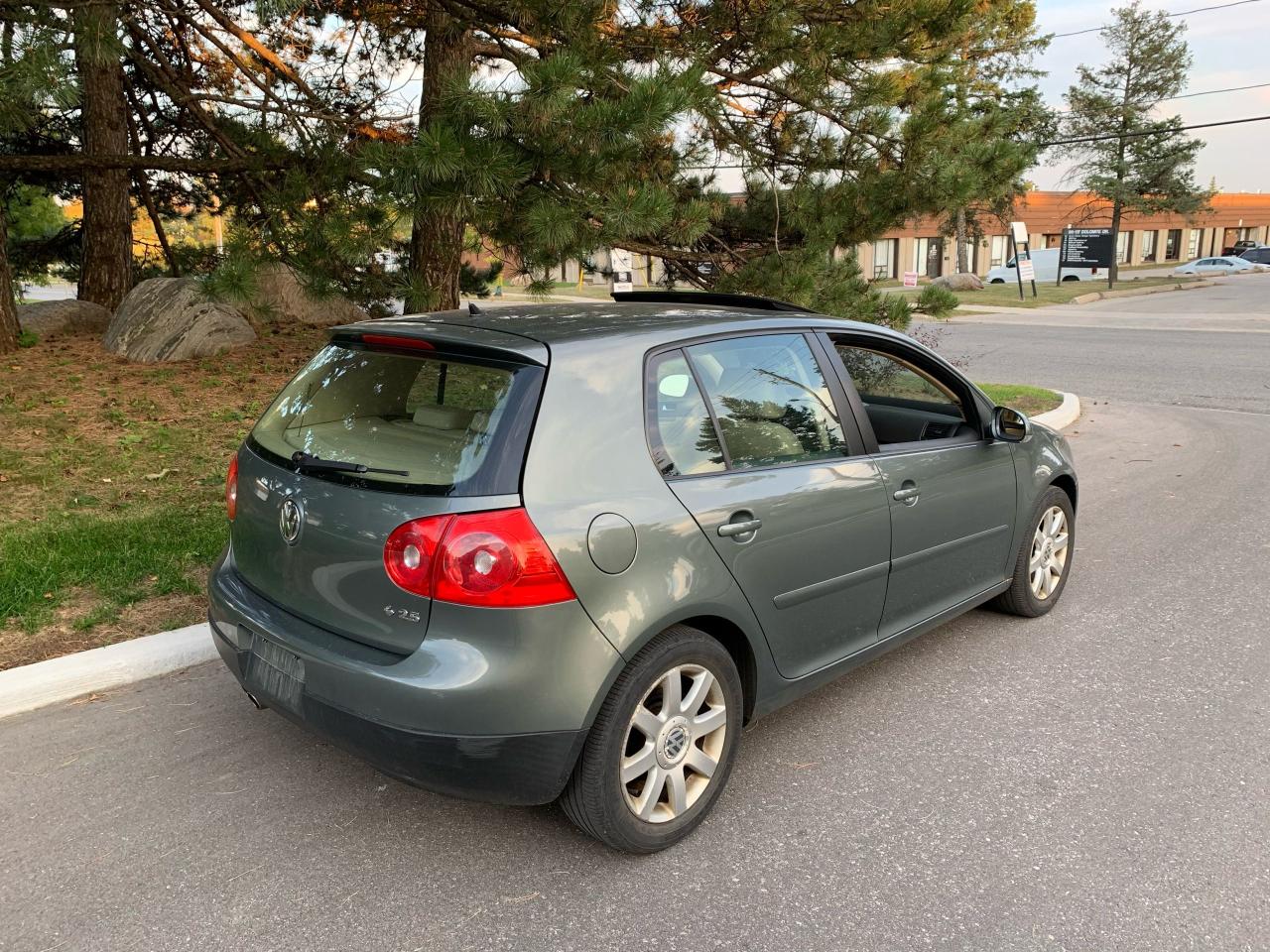 2007 Volkswagen Rabbit  - Photo #6