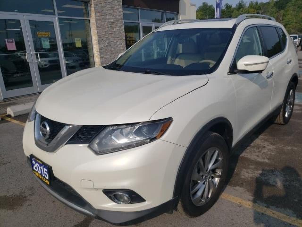 Used 2015 Nissan Rogue SL AWD Panoramic Power Hatch Power Seat for sale in Trenton, ON