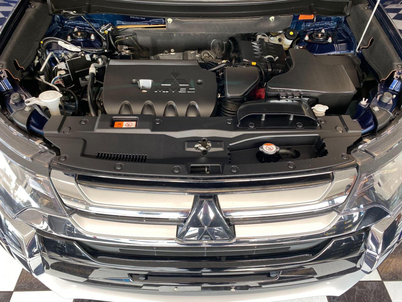 2018 Mitsubishi Outlander ES AWD+Apple Play+10 YEAR Warranty+ACCIDENT FREE - Photo #7