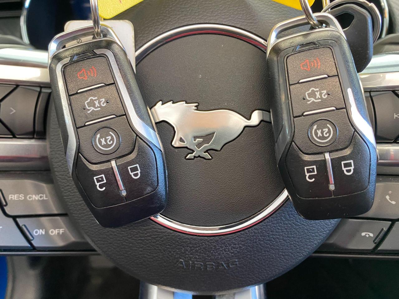 2017 Ford Mustang 3.7L V6 Convertible+Camera+ACCIDENT FREE - Photo #15