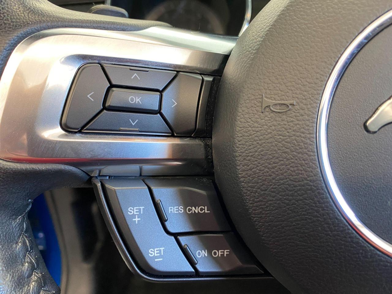 2017 Ford Mustang 3.7L V6 Convertible+Camera+ACCIDENT FREE - Photo #35