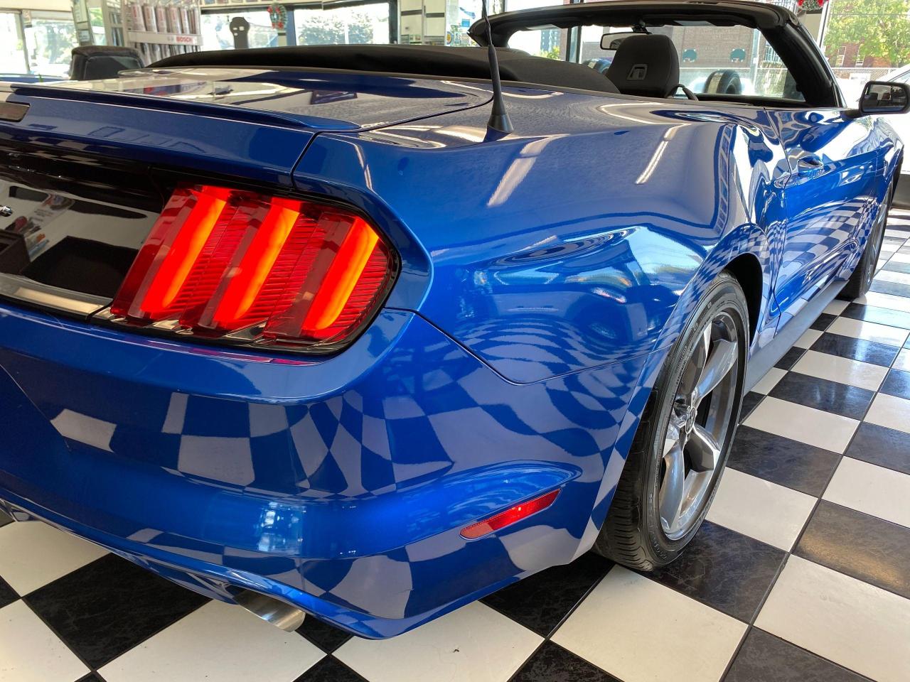 2017 Ford Mustang 3.7L V6 Convertible+Camera+ACCIDENT FREE - Photo #40