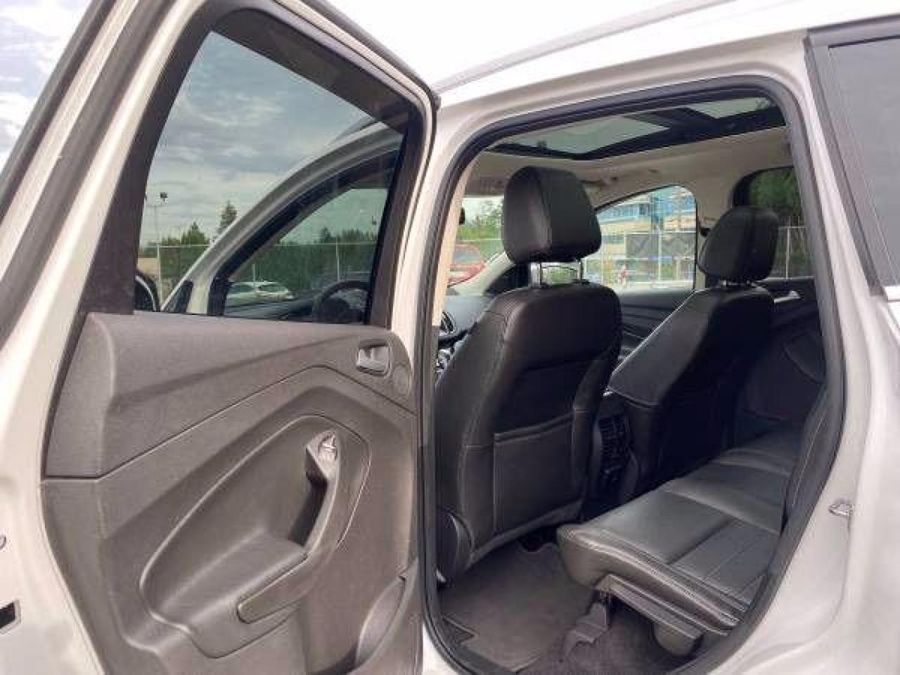 2015 Ford Escape Titanium - Photo #12