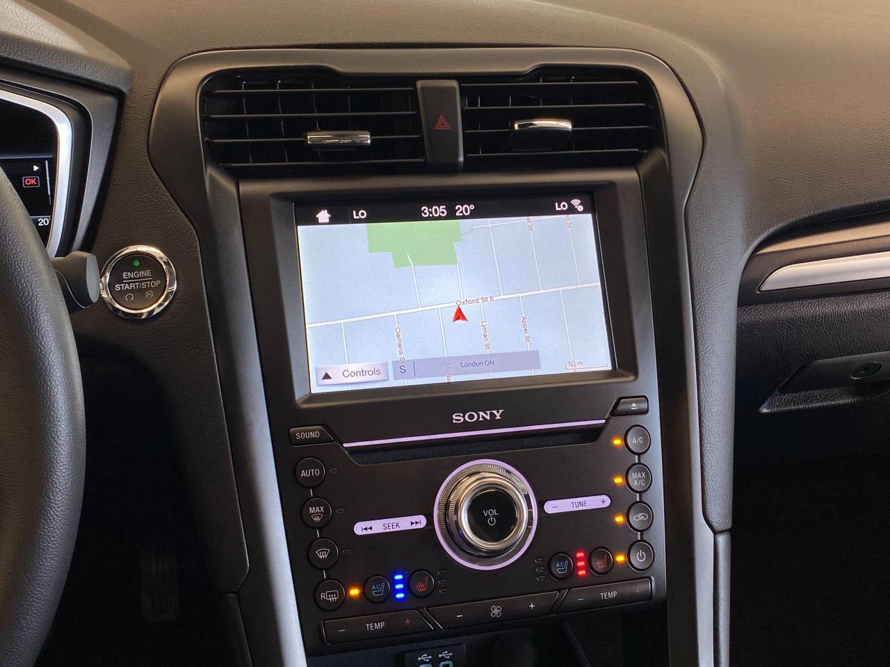 2019 Ford Fusion Hybrid Titanium+Nav+Cooled Seats+Tech PKG+Accident Free - Photo #10