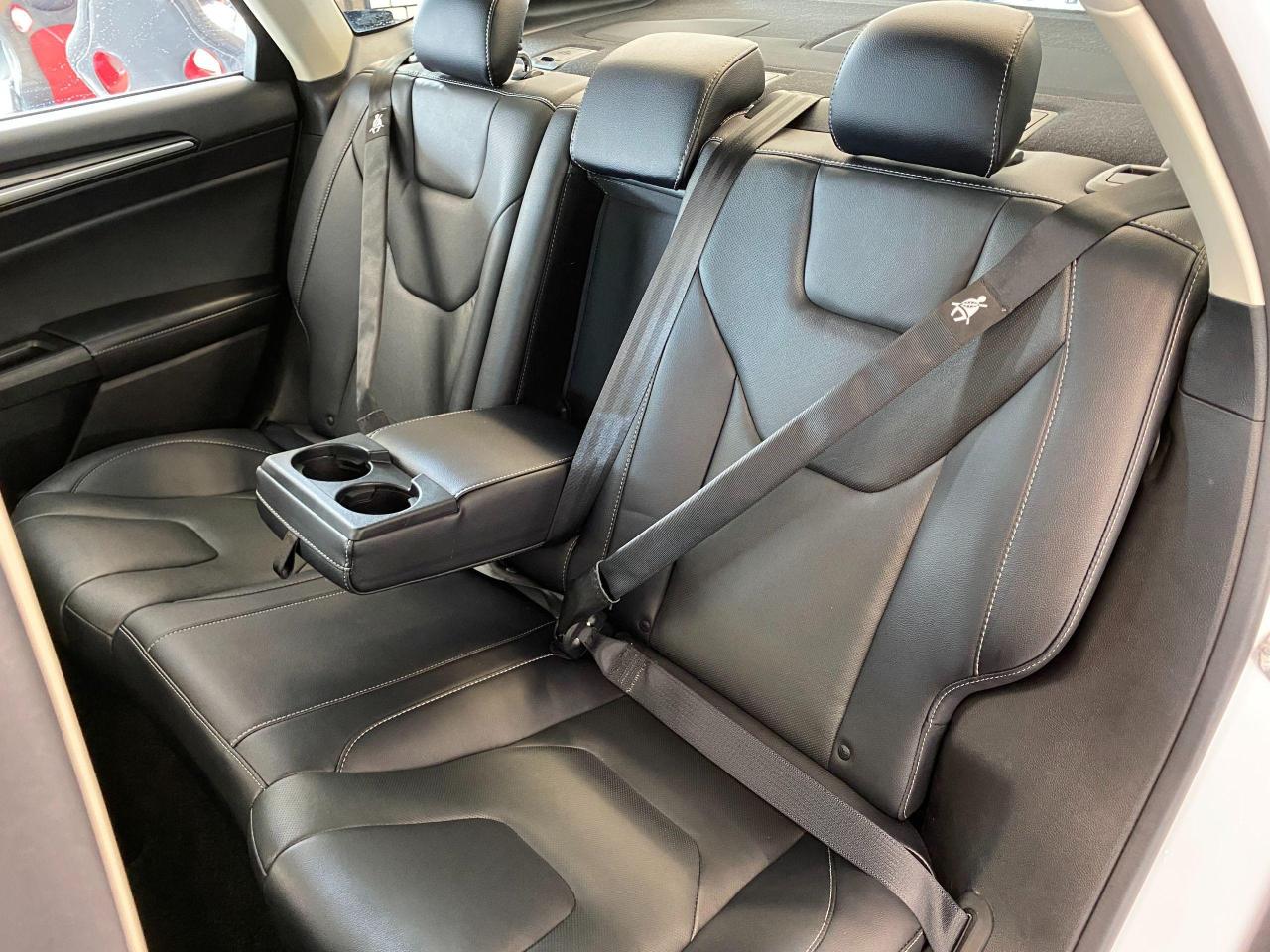 2019 Ford Fusion Hybrid Titanium+Nav+Cooled Seats+Tech PKG+Accident Free - Photo #23