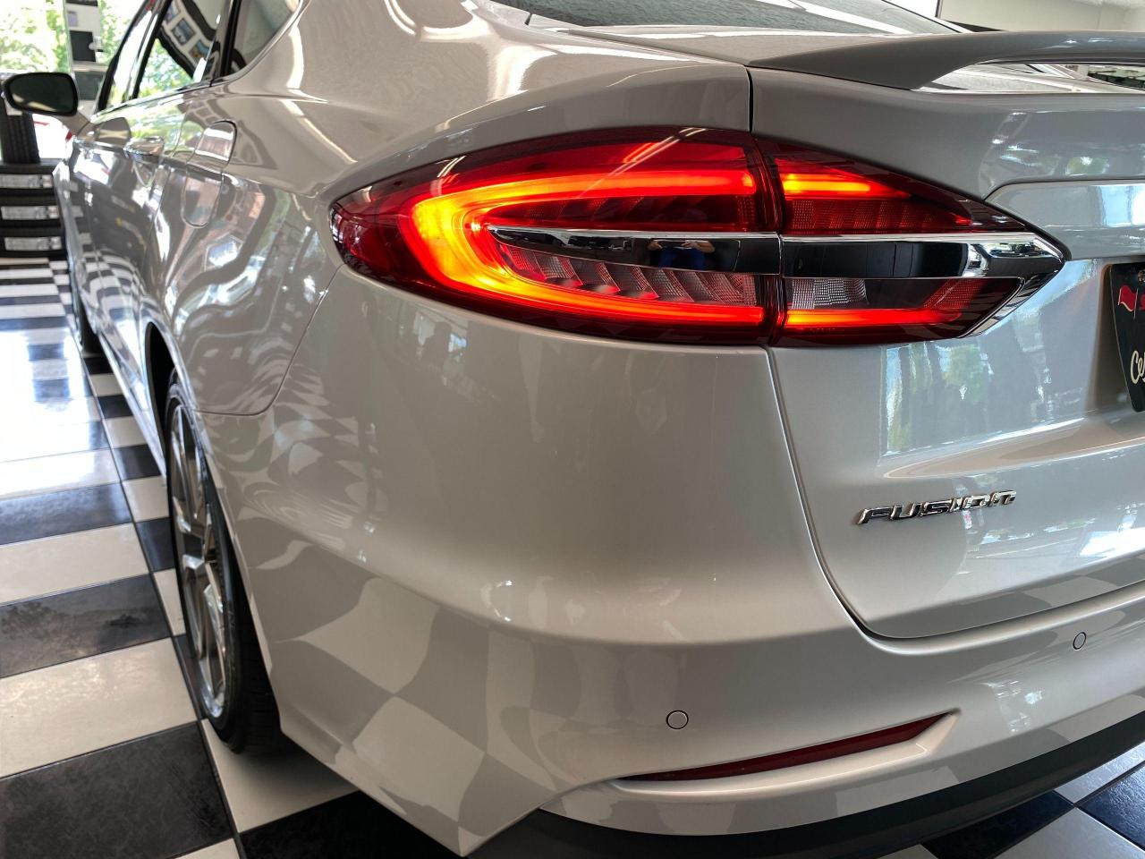 2019 Ford Fusion Hybrid Titanium+Nav+Cooled Seats+Tech PKG+Accident Free - Photo #39