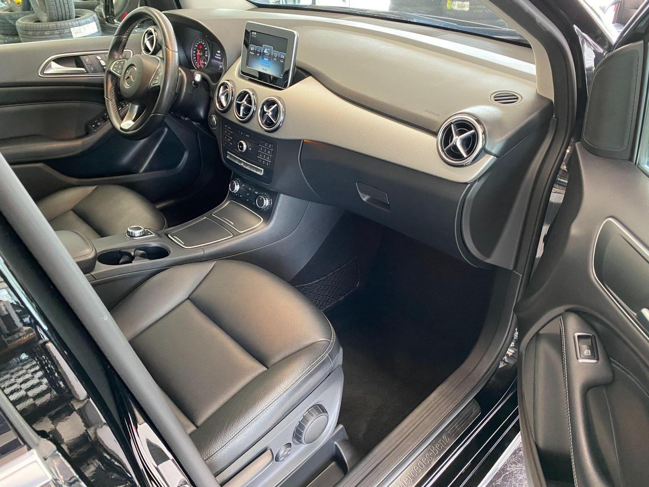 2015 Mercedes-Benz B-Class B250 Sports Tourer+New Tires & Brakes+Heated Seats - Photo #19