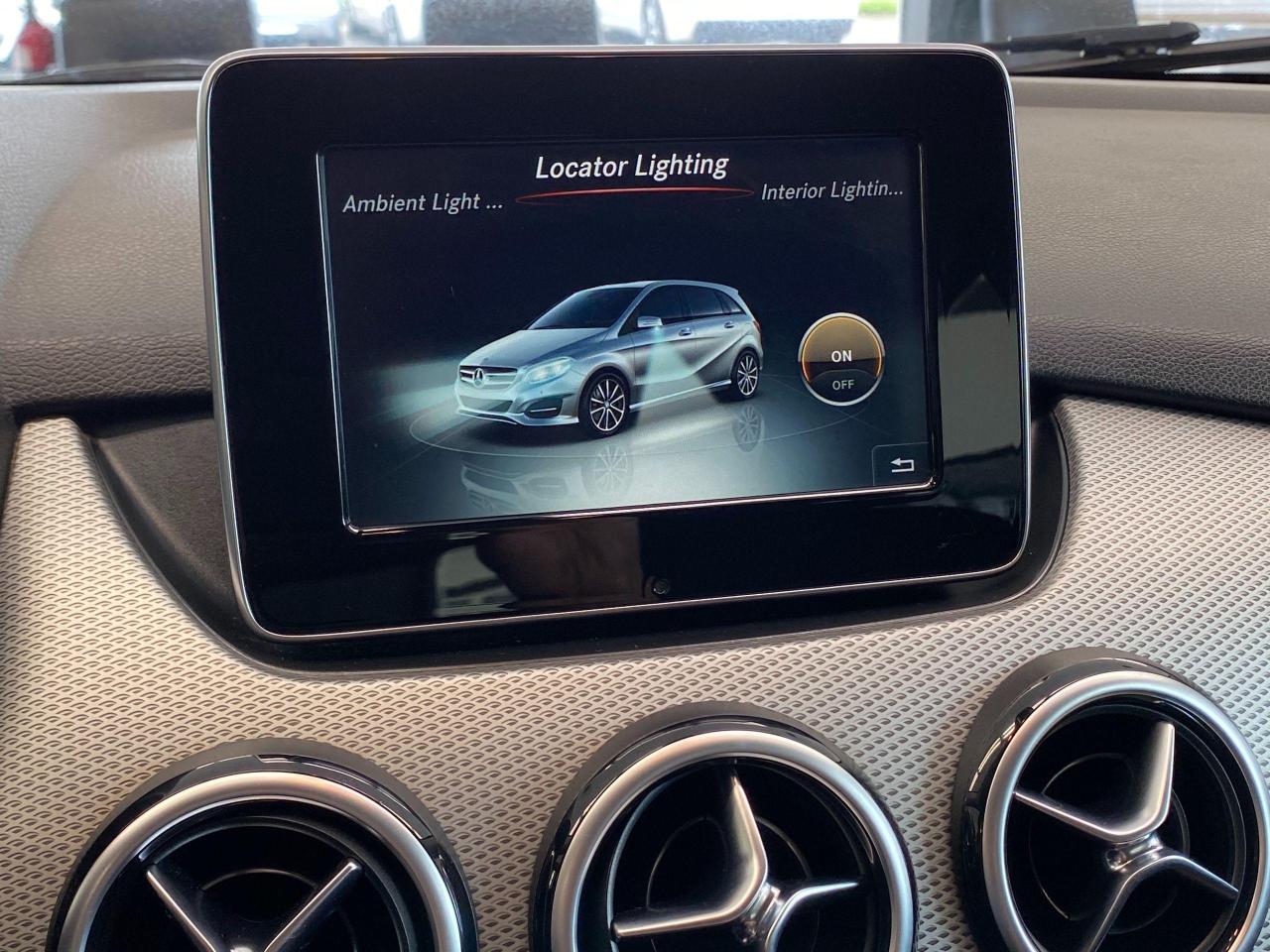 2015 Mercedes-Benz B-Class B250 Sports Tourer+New Tires & Brakes+Heated Seats - Photo #31