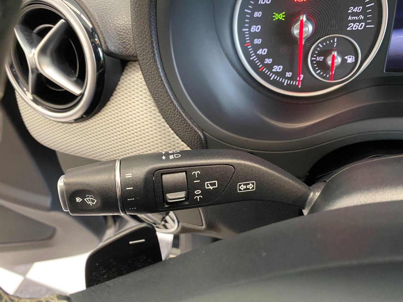 2015 Mercedes-Benz B-Class B250 Sports Tourer+New Tires & Brakes+Heated Seats - Photo #51