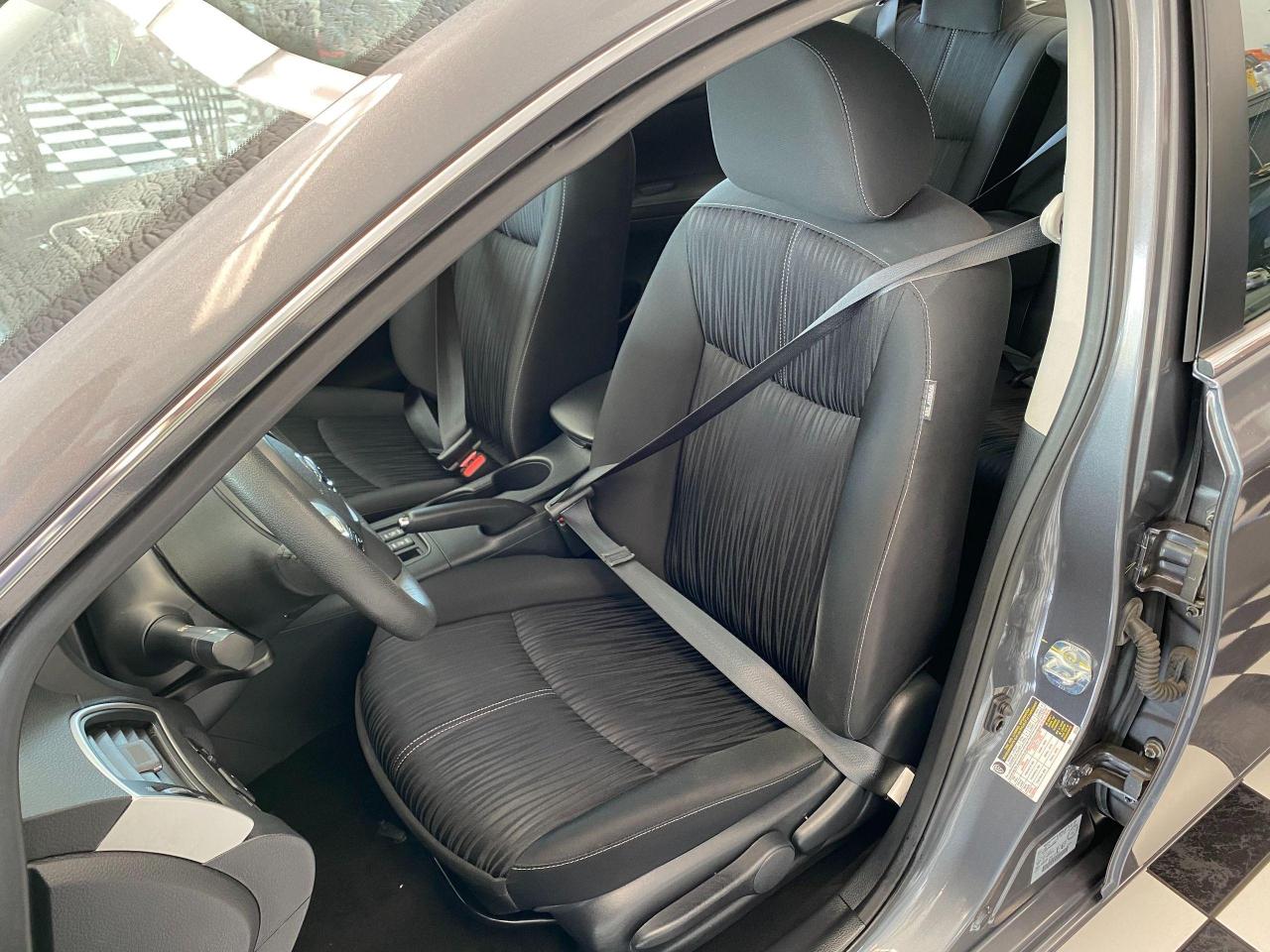2017 Nissan Sentra SV+Camera+Heated Seats+Push Start+ACCIDENT FREE - Photo #19