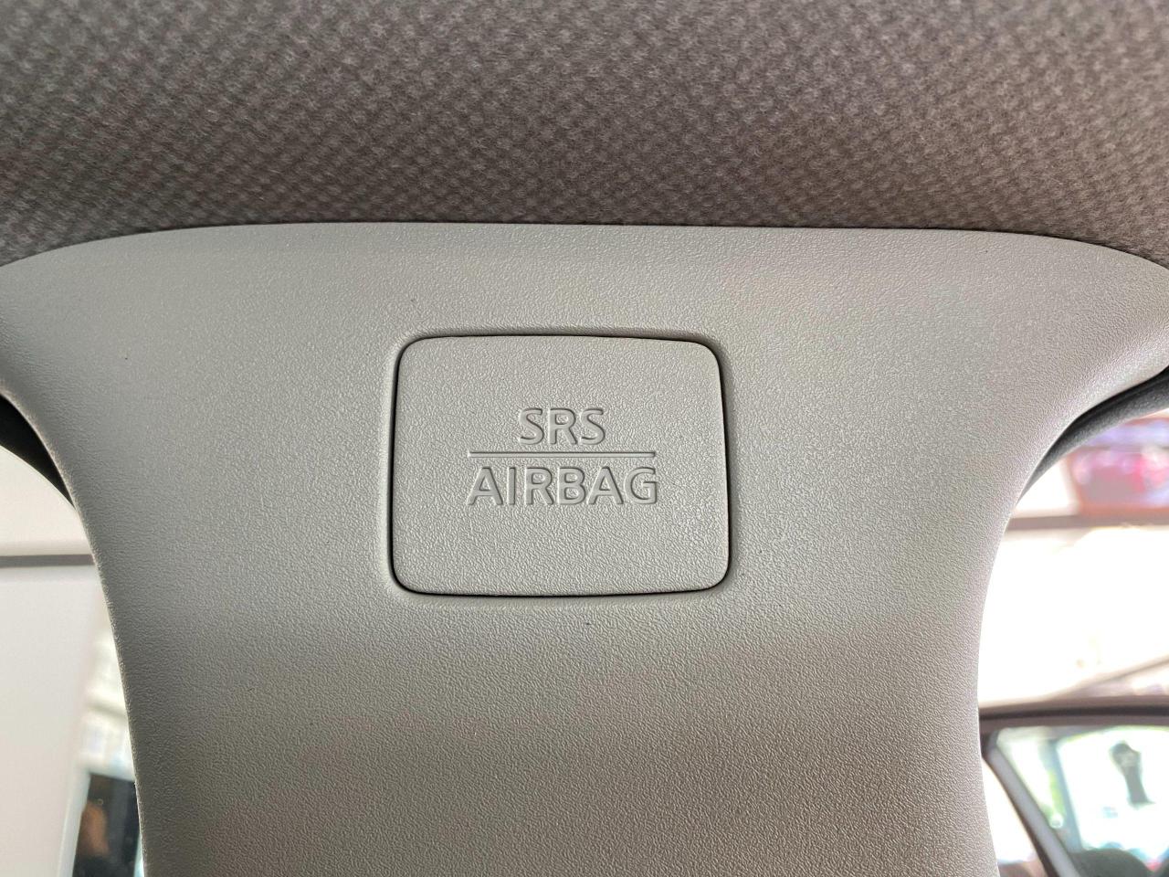 2017 Nissan Sentra SV+Camera+Heated Seats+Push Start+ACCIDENT FREE - Photo #44