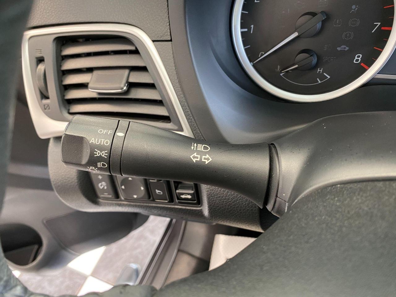 2017 Nissan Sentra SV+Camera+Heated Seats+Push Start+ACCIDENT FREE - Photo #55