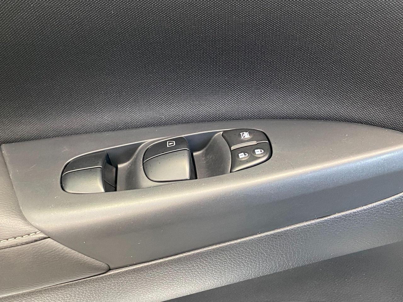 2017 Nissan Sentra SV+Camera+Heated Seats+Push Start+ACCIDENT FREE - Photo #56