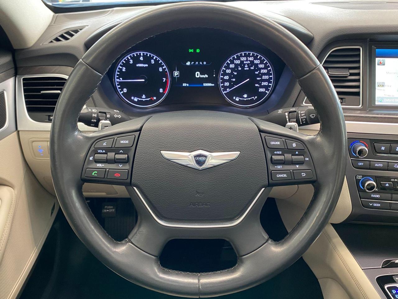 2016 Hyundai Genesis Luxury+Cooled Seats+Apple Play+Roof+ACCIDENT FREE - Photo #9