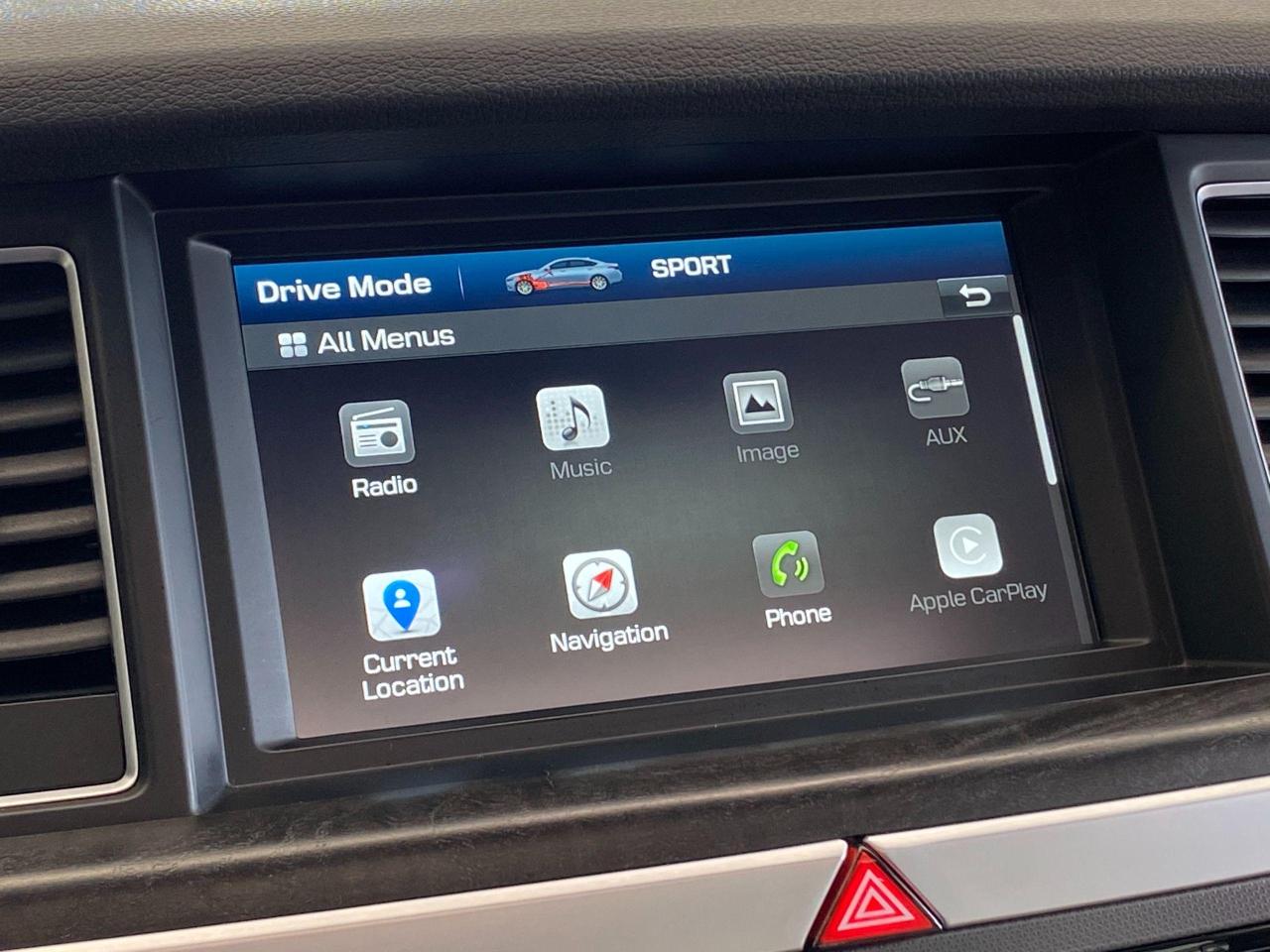 2016 Hyundai Genesis Luxury+Cooled Seats+Apple Play+Roof+ACCIDENT FREE - Photo #35