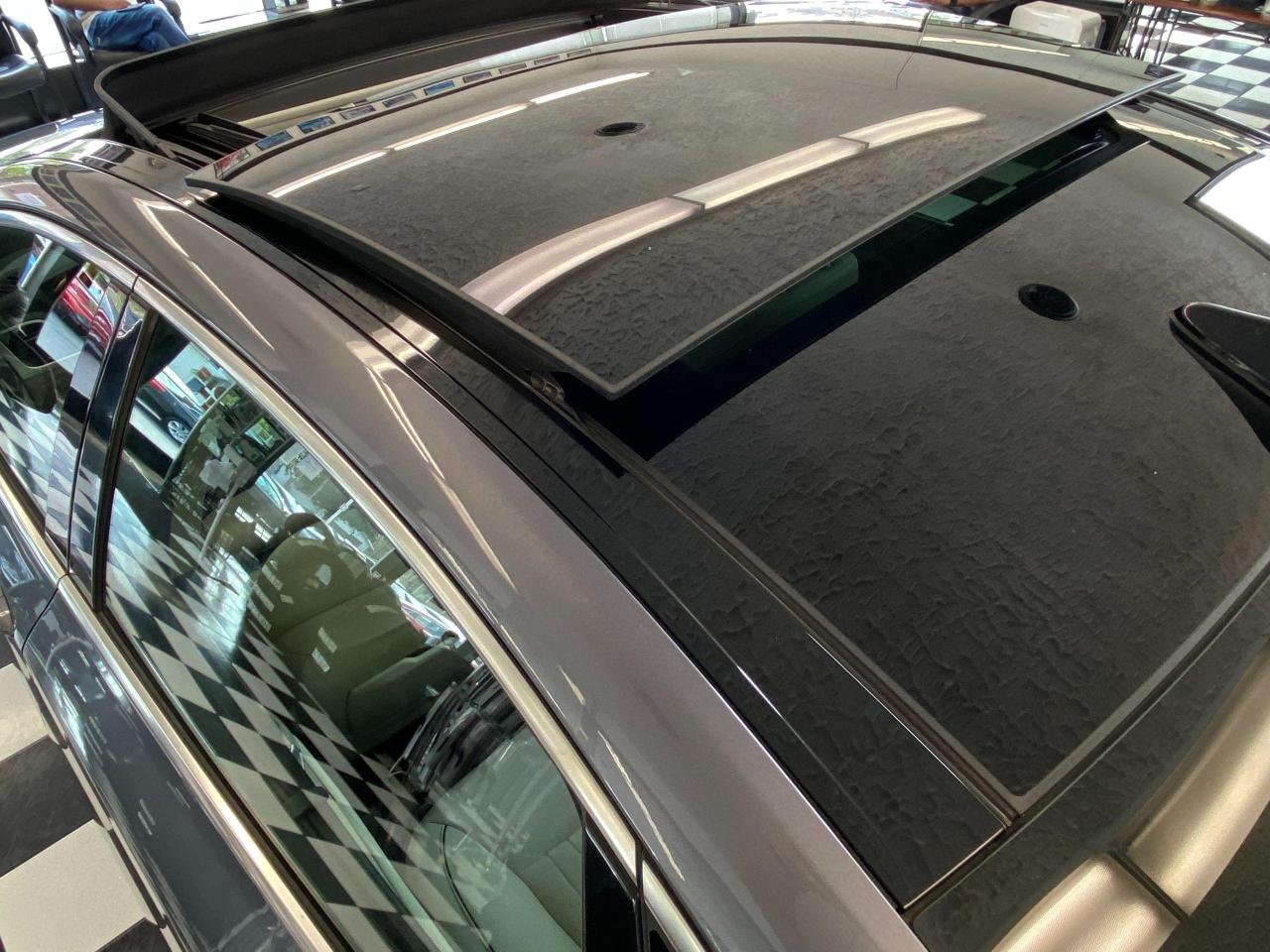 2016 Hyundai Genesis Luxury+Cooled Seats+Apple Play+Roof+ACCIDENT FREE - Photo #51