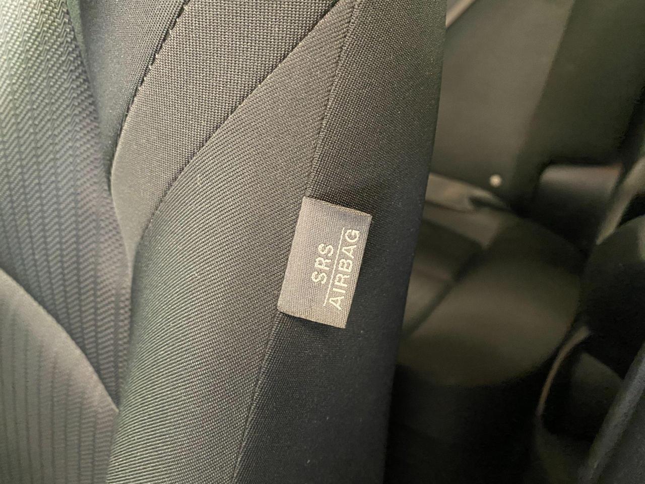 2015 Mazda MAZDA3 GX+New Tires & Brakes+A/C+ACCIDENT FREE - Photo #41