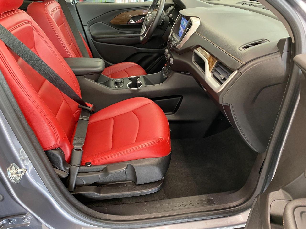 2018 GMC Terrain SLE AWD TECH+Red Leather+BSM+ROOF+ACCIDENT FREE - Photo #22