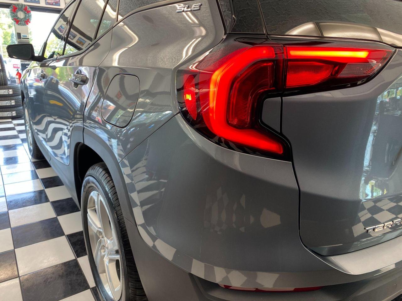 2018 GMC Terrain SLE AWD TECH+Red Leather+BSM+ROOF+ACCIDENT FREE - Photo #41