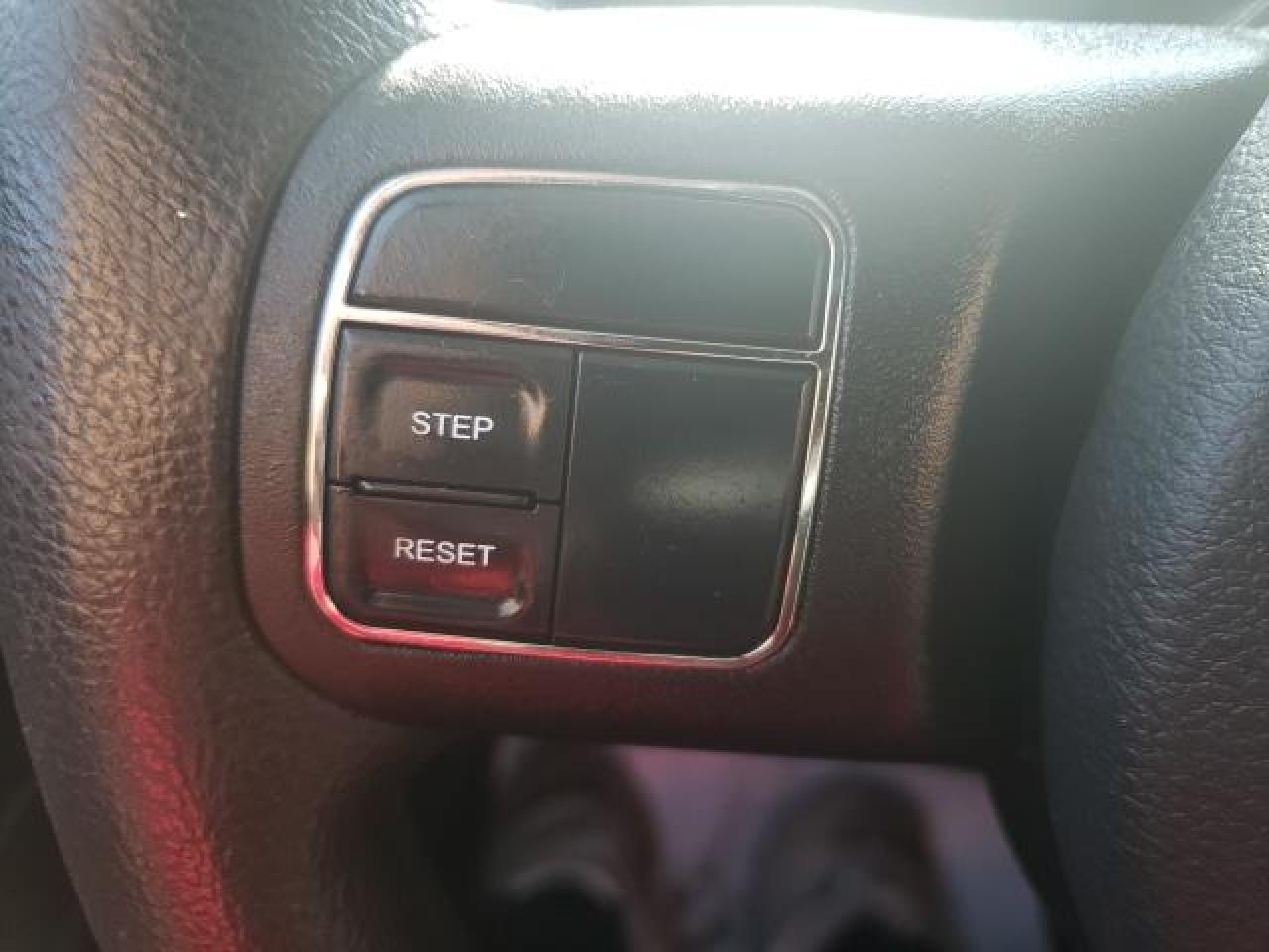 5771526