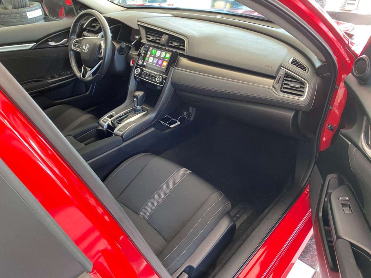 2019 Honda Civic EX+Lane Keep+Camera+Apple Play+Roof+Accident Free - Photo #19