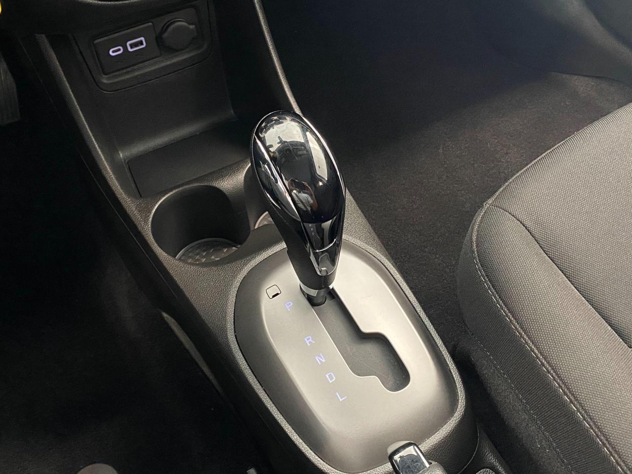 2019 Chevrolet Spark LT+Apple Play+Camera *LOW KMS* ACCIDENT FREE - Photo #36