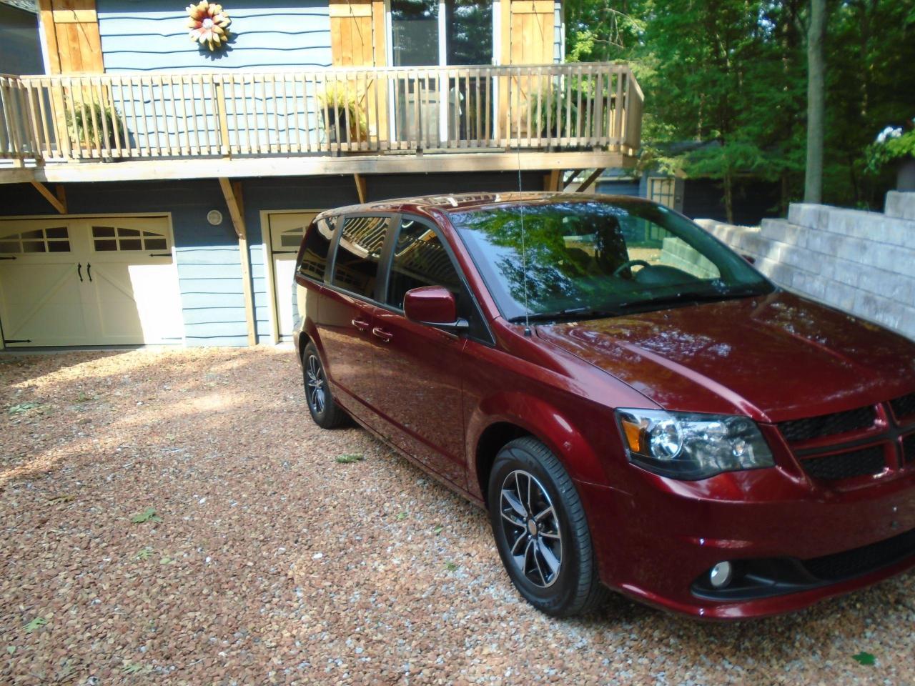 2019 Dodge Grand Caravan GT - Photo #5