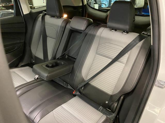 2017 Ford Escape Titanium AWD+Roof+BSM+GPS+Apple Play+ACCIDENT FREE Photo25