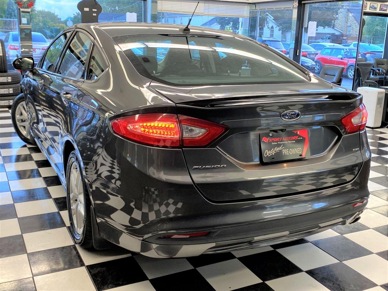 2016 Ford Fusion SE+Camera+Heated Seats+New Tires+ACCIDENT FREE - Photo #13