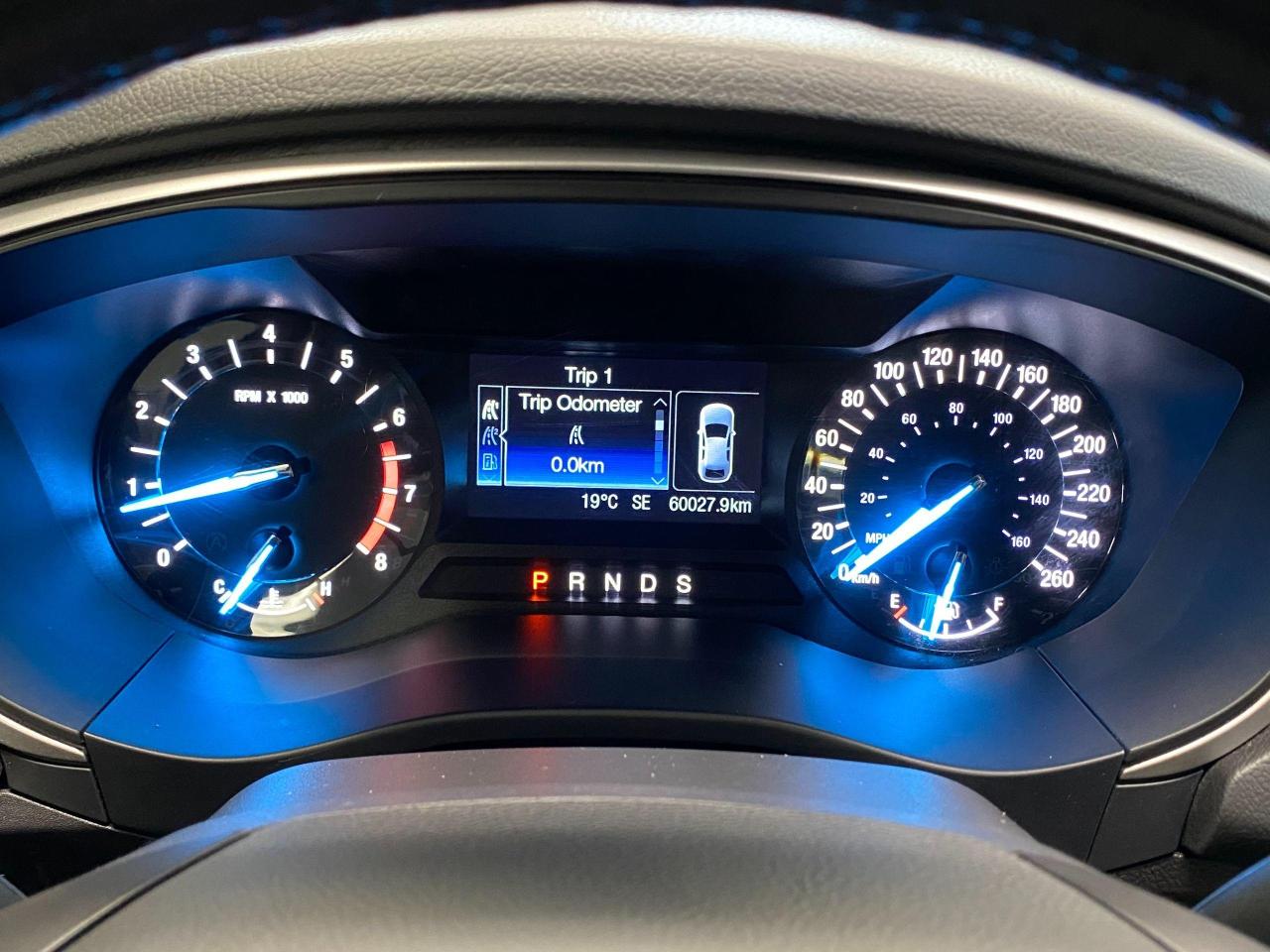 2016 Ford Fusion SE+Camera+Heated Seats+New Tires+ACCIDENT FREE - Photo #16