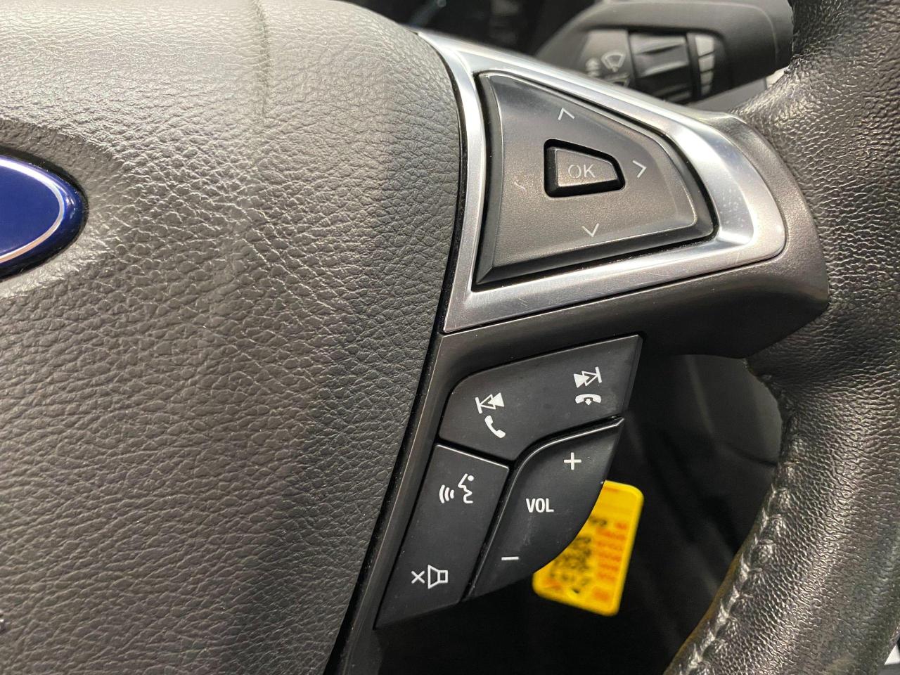 2016 Ford Fusion SE+Camera+Heated Seats+New Tires+ACCIDENT FREE - Photo #35