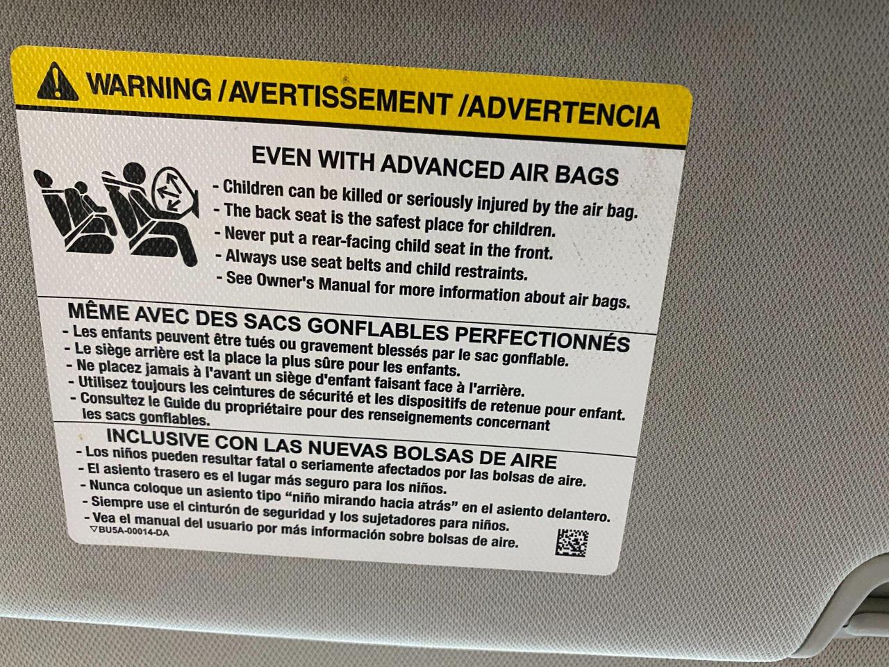 2016 Ford Fusion SE+Camera+Heated Seats+New Tires+ACCIDENT FREE - Photo #47