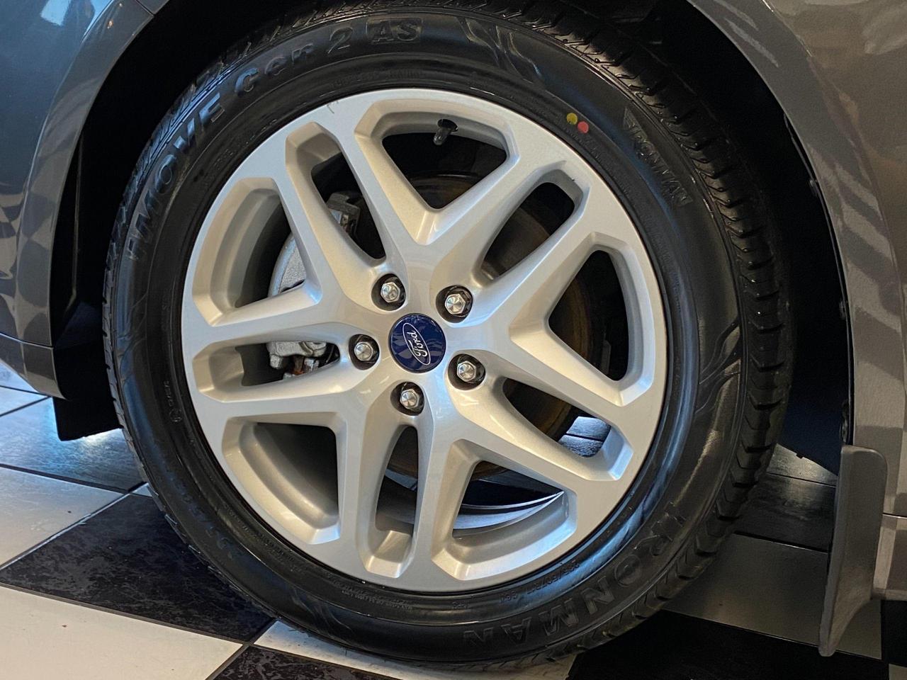2016 Ford Fusion SE+Camera+Heated Seats+New Tires+ACCIDENT FREE - Photo #58