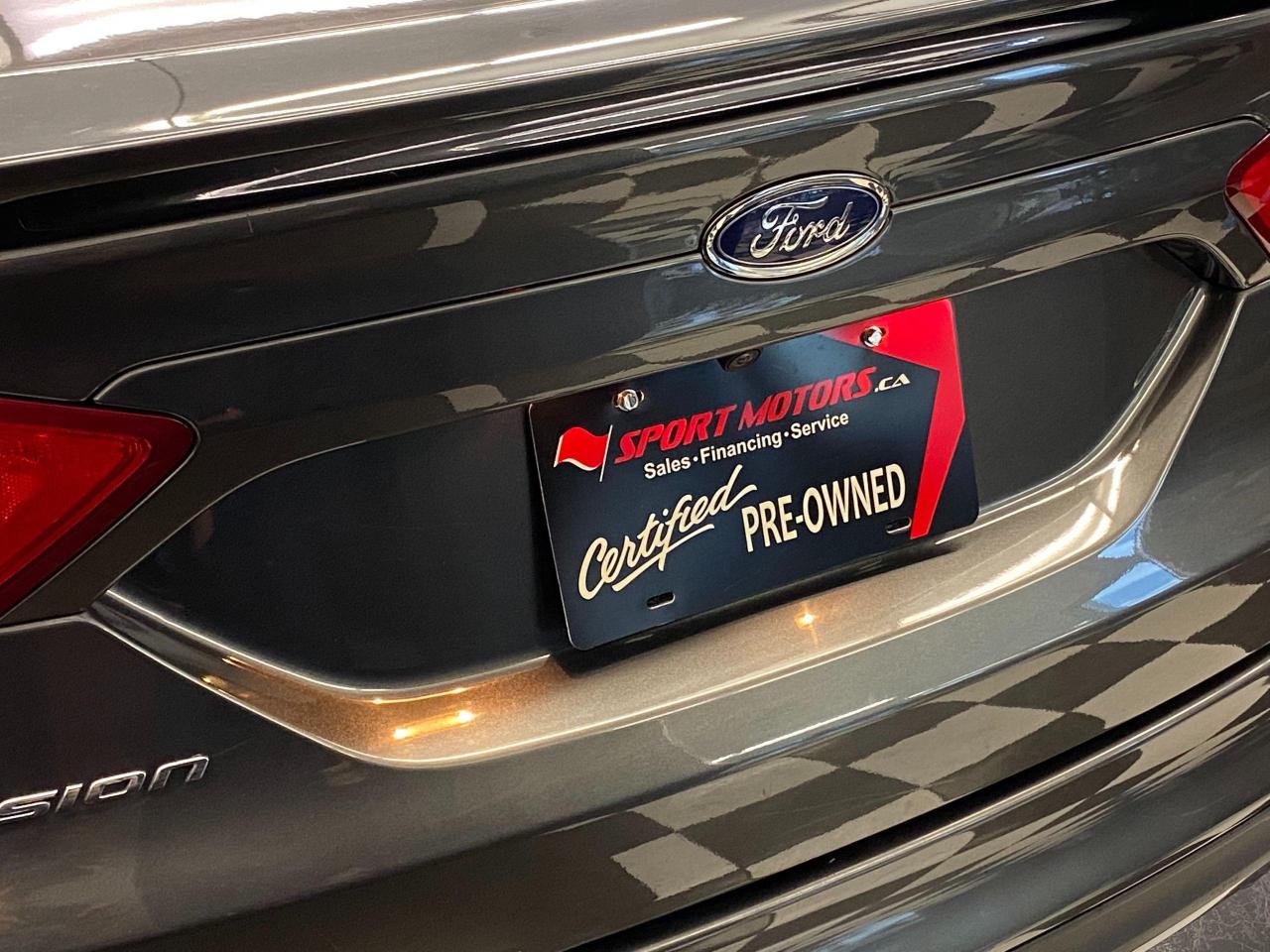 2016 Ford Fusion SE+Camera+Heated Seats+New Tires+ACCIDENT FREE - Photo #67