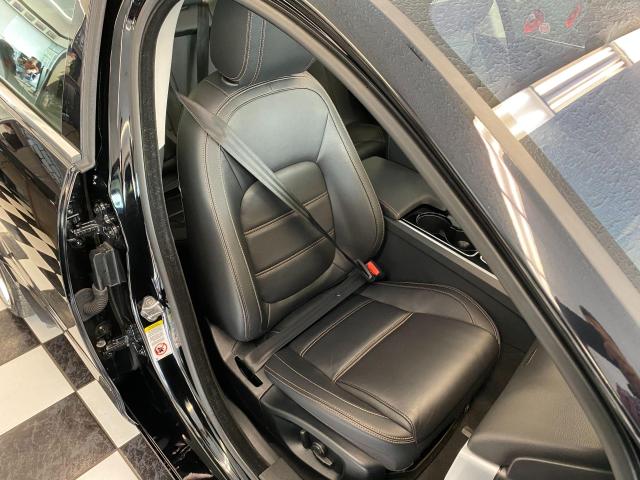 2017 Jaguar XE Prestige AWD 3.0L V6+Camera+Roof+GPS+ACCIDENT FREE Photo23