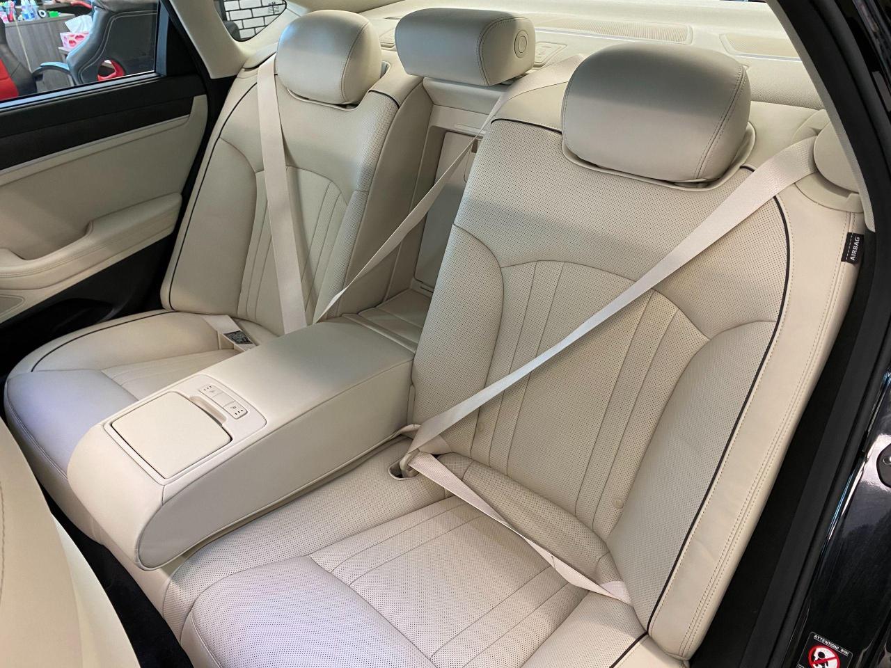 2016 Hyundai Genesis Luxury AWD+Cooled Seats+Apple Play+ACCIDENT FREE Photo25